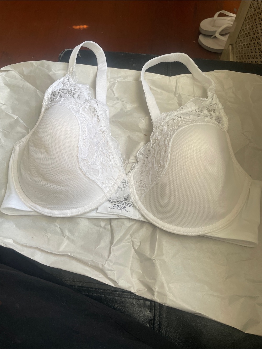 Women's White Lace Trim Underwire Bra